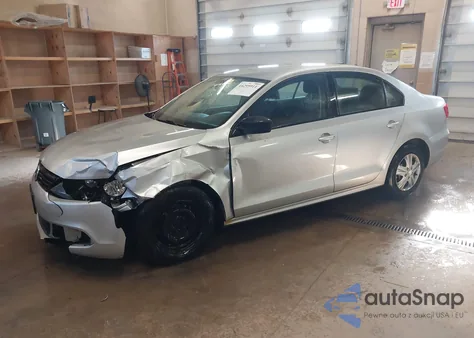 2014 Volkswagen Jetta 2.0L S z USA, uszkodzony, nr VIN 3VW2K7AJ6EM366730